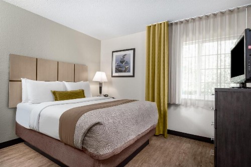 Candlewood Suites Durham - RTP an IHG Hotel - image 20