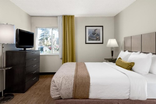 Candlewood Suites Durham - RTP an IHG Hotel - image 33