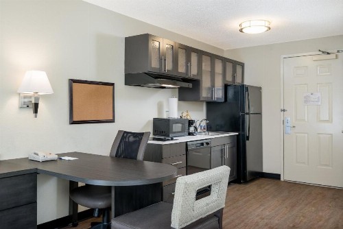 Candlewood Suites Durham - RTP an IHG Hotel - image 4