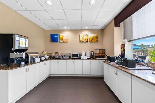 Comfort Inn & Suites Durham near Duke University - image 39