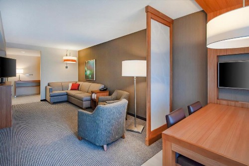 Hyatt Place Durham Southpoint - image 40