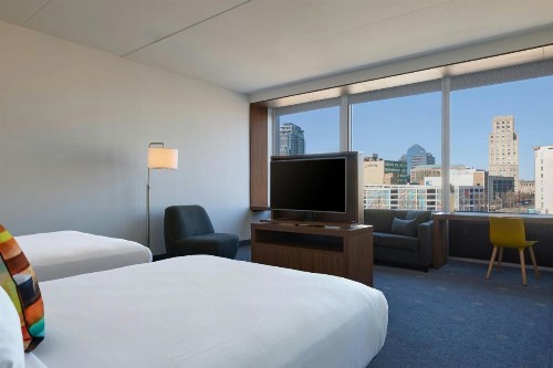 Aloft Durham Downtown - image 34