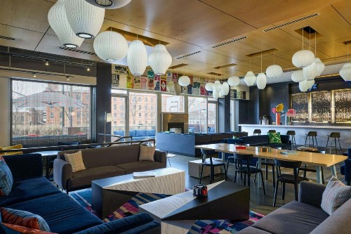 Aloft Durham Downtown - image 43