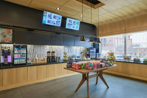 Aloft Durham Downtown - image 49