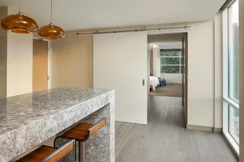 JB Duke Hotel - image 41