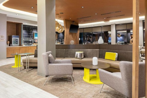SpringHill Suites By Marriott Durham City View - image 5