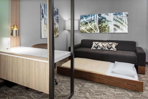 SpringHill Suites By Marriott Durham City View - image 9