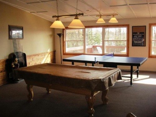 Hiawatha Lodge Inn - image 26