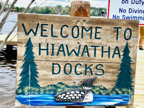 Hiawatha Lodge Inn - image 29