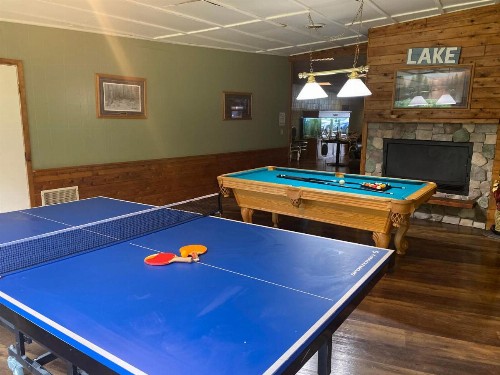 Hiawatha Lodge Inn - image 3