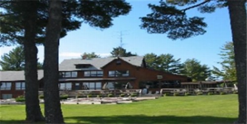 Hiawatha Lodge Inn - image 35