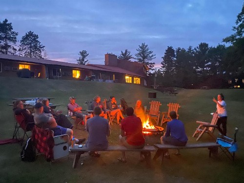 Hiawatha Lodge Inn - image 37