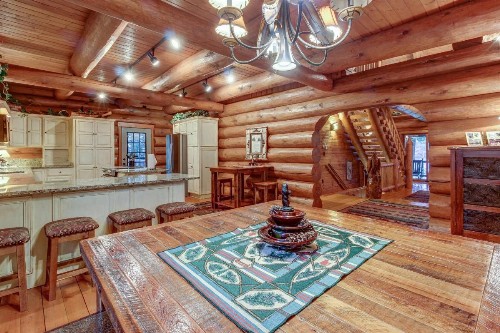 Island View Lodge - image 11