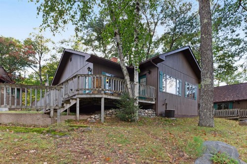 Chanticleer Inn: Villa 2 - image 12