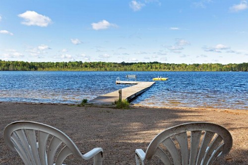 Chanticleer Inn: Hudson House - image 11