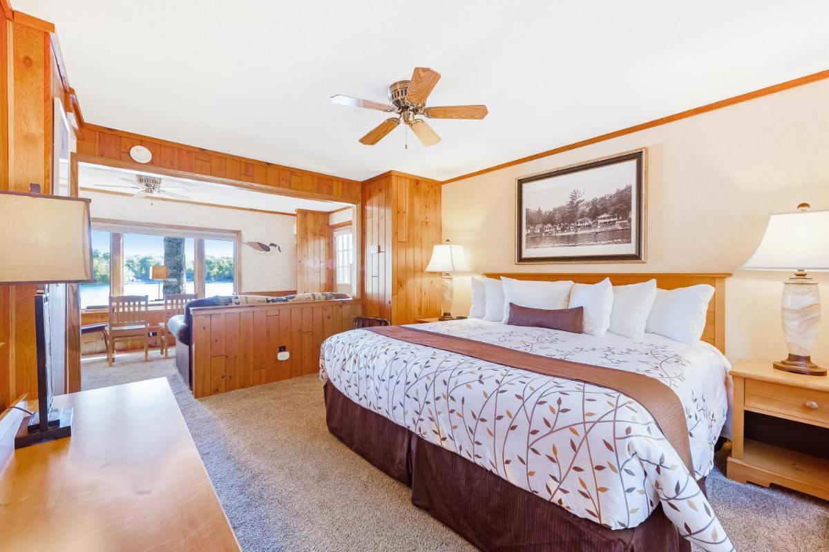 Chanticleer Inn: Villa 6 - image 7