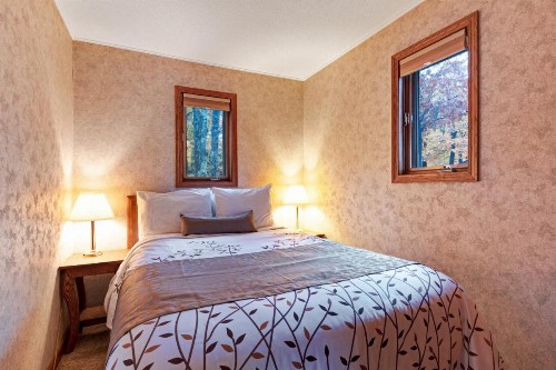 Chanticleer Inn: Villa 5 - image 8
