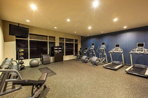 Hampton Inn New York - LaGuardia Airport - image 21