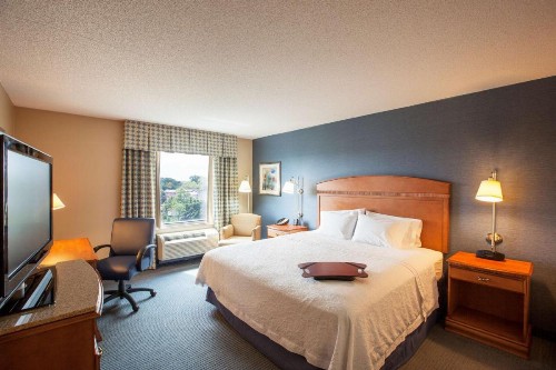 Hampton Inn New York - LaGuardia Airport - image 23