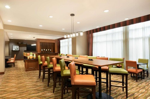 Hampton Inn New York - LaGuardia Airport - image 29