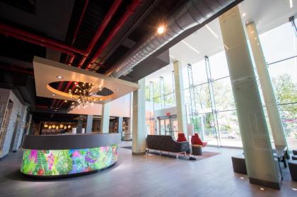 Aloft New York LaGuardia Airport - image 13