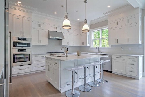 Luxury East Hampton Home w/Private Saltwater Pool! - image 11
