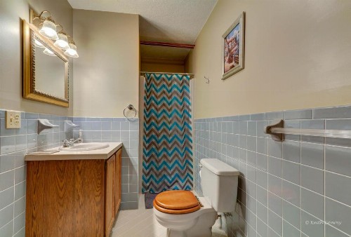 *** Pocono Bliss Home  Hot Tub SaunaSkiLakes 1H30M to NYC - image 12