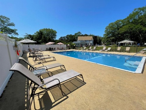 Viking Shores Motor Inn - image 26