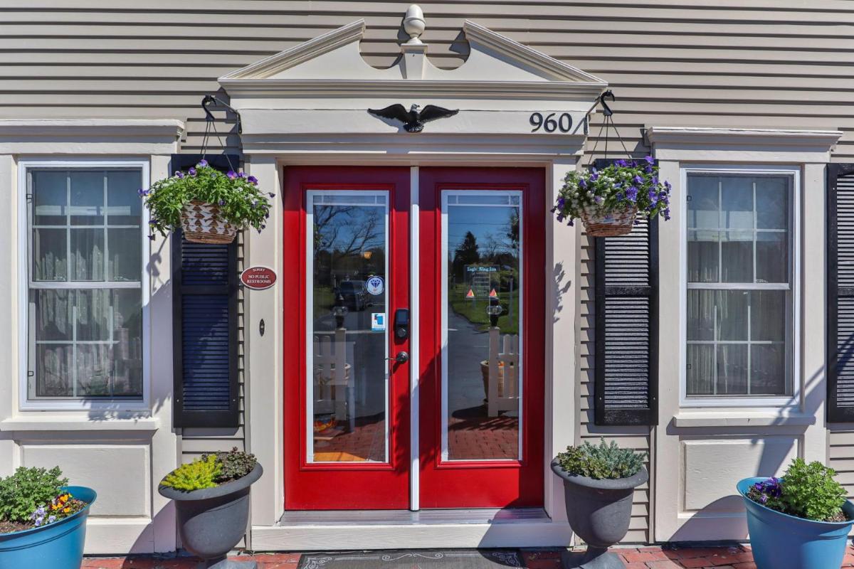 Eagle Wing Inn - Cape Cod - main image