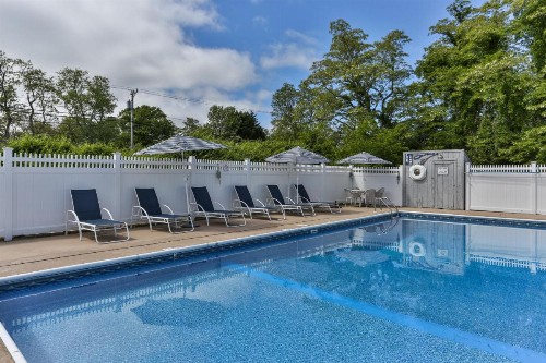 Eagle Wing Inn - Cape Cod - image 18