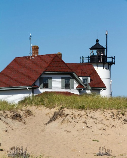 Eagle Wing Inn - Cape Cod - image 3