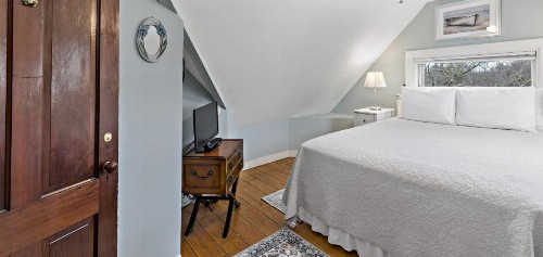 Inn at the Oaks - image 47