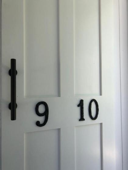 the Seagrove Suites  Guest Rooms Eastham