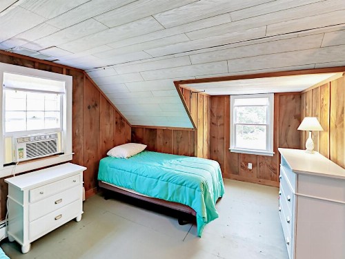 120 Boreen Rd Home - image 12