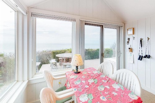 2 Bed 1 Bath Vacation home in Eastham - image 10