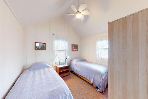 2 Bed 1 Bath Vacation home in Eastham - image 8