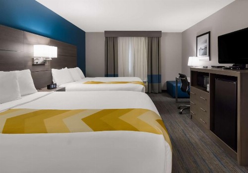 Holiday Inn Express & Suites Eastland - image 16