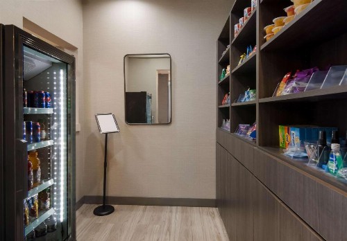 Holiday Inn Express & Suites Eastland - image 18