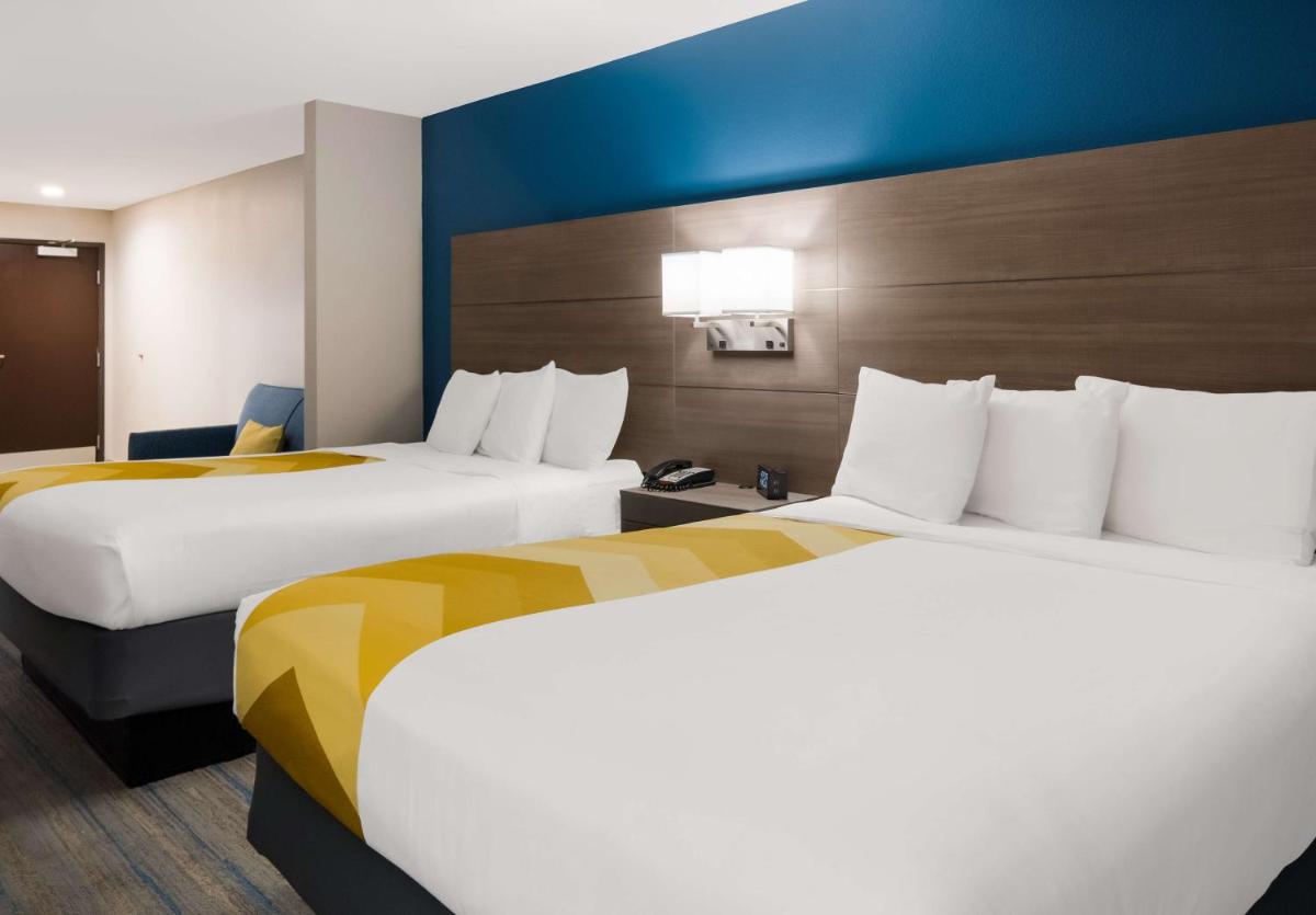 Holiday Inn Express & Suites Eastland - image 2