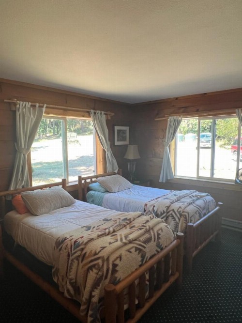 Deer Harbor Inn - image 18
