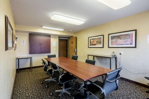Motel 6-Eau Claire WI - image 21