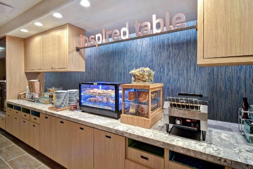 Home2 Suites Eau Claire South Wi - image 22