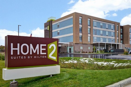 Home2 Suites Eau Claire South Wi - image 3