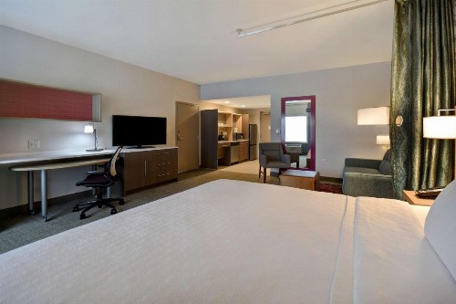 Home2 Suites Eau Claire South Wi - image 32