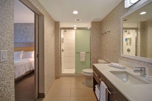 Home2 Suites Eau Claire South Wi - image 39