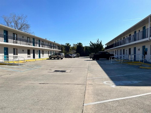 All-Suite Motel LLC - image 3