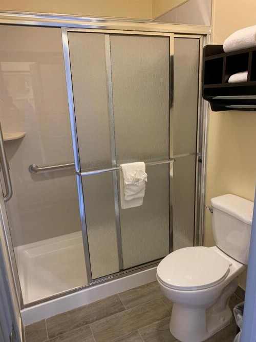 HomeStay Inn & Suites Edinburg - image 5