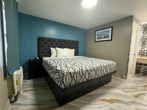 Beauty Rest Motel - image 8