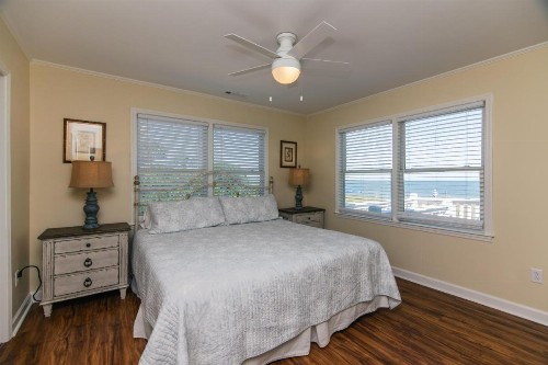 Beach Blessing- Whole House - image 12