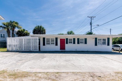 Beach Blessing- Whole House - image 3